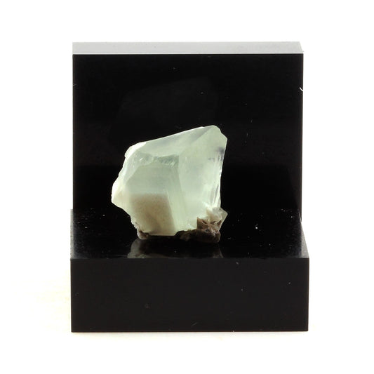 Fluorite verte. 21.0 carats. Massif des Aravis, Haute-Savoie, France