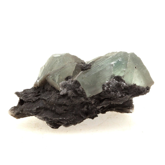 Fluorite verte. 66.2 carats. Massif des Aravis, Haute-Savoie, France