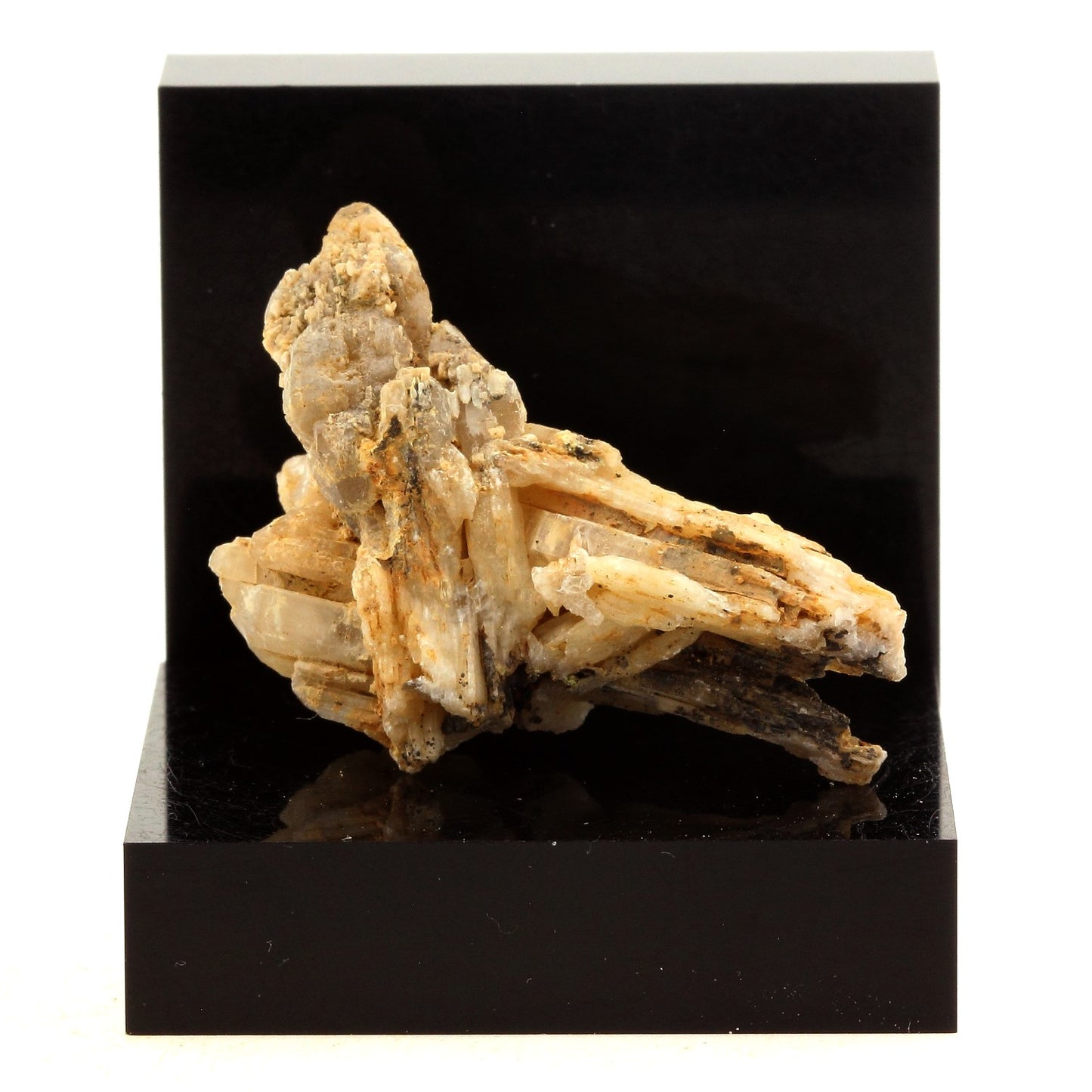 Cerusite. 93.2 carats. Lescure Mine, Mayres, Ardèche, France