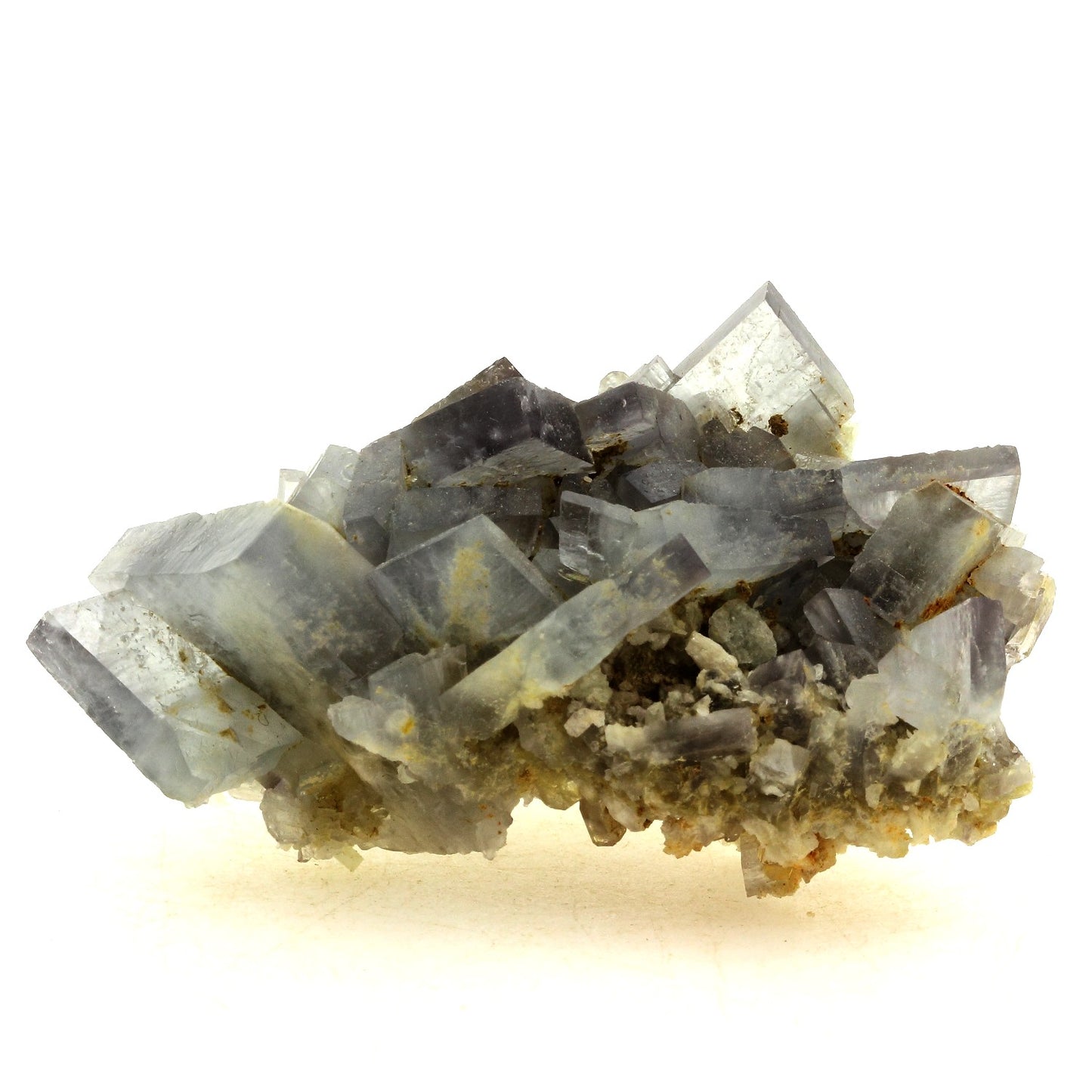Baryte. 931.9 carats. Langeac, Haute-Loire, France