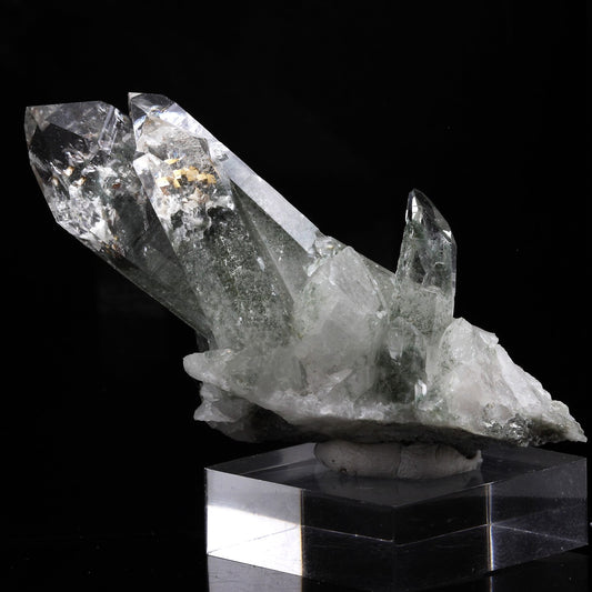Quartz fantôme. 216.6 carats. Les Deux Alpes, Oisans, France