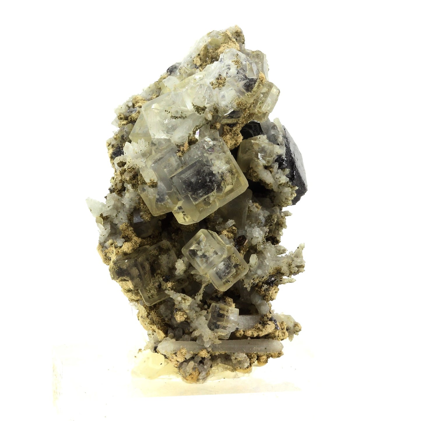 Fluorite + Sphalerite. 326.6 carats. Nikolaevskiy Mine, Dal'negorsk, Russie