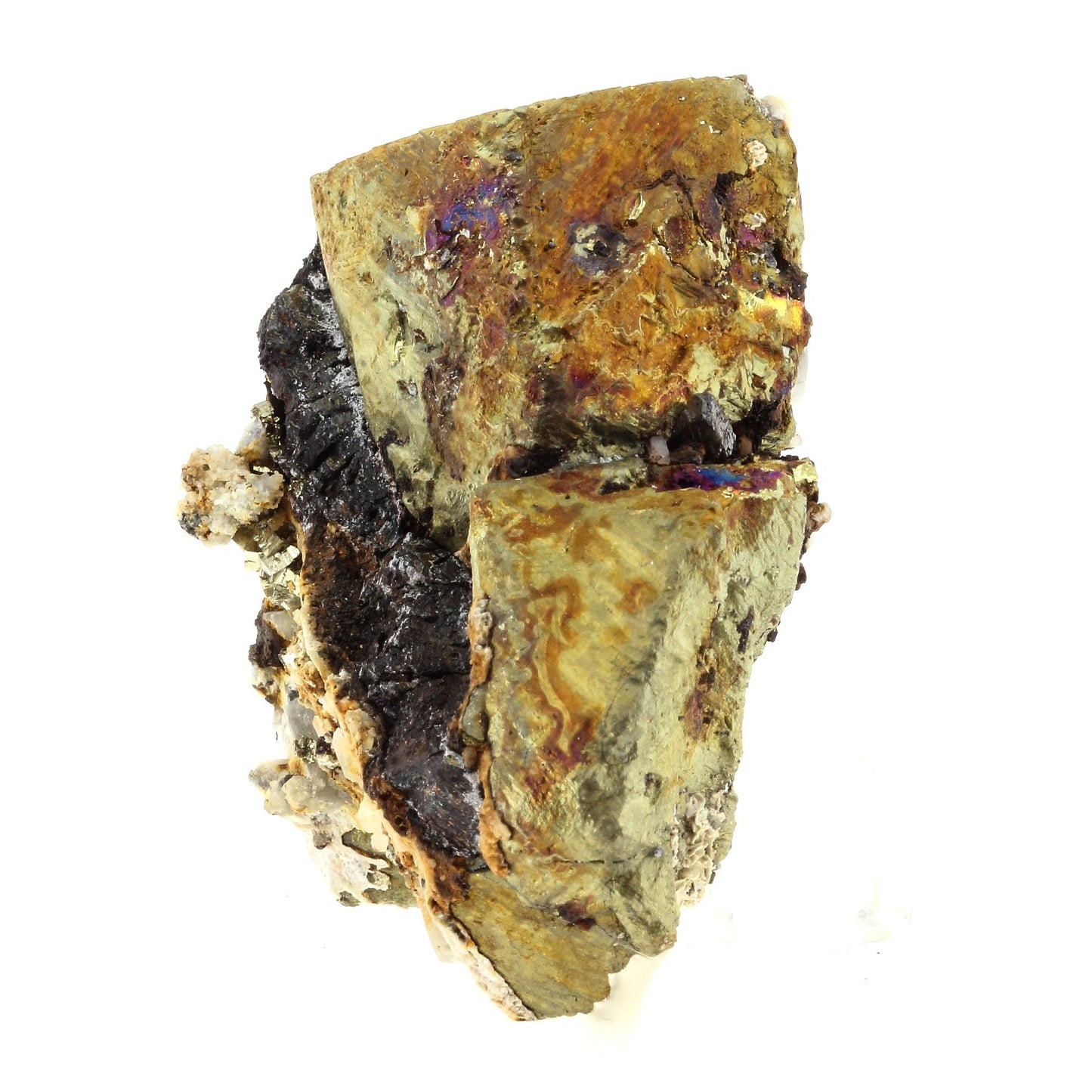 Chalcopyrite. 961.7 carats. Nikolaevskiy Mine, Dal'negorsk, Russie
