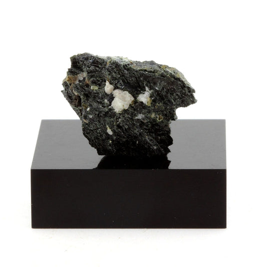 Kaersutite 27.96 carats en provenance du Groenland