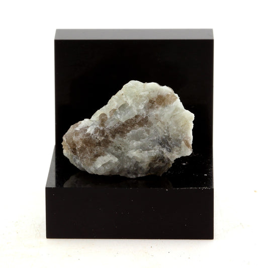 Amazonite Fluorite. 28.39 carats. Maniwaki, Québec, Canada