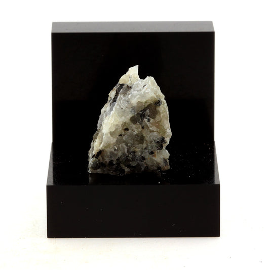 Paragonite, 22.29 carats, Lanark, Ontario, Canada