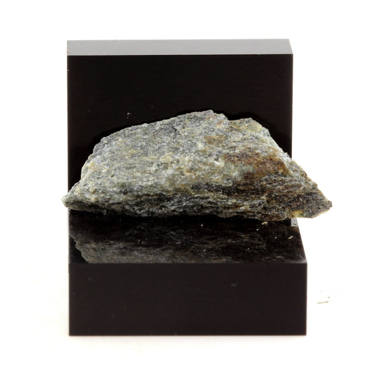 Chromite + Pyrite. 13.29 carats. Estrie, Québec, Canada