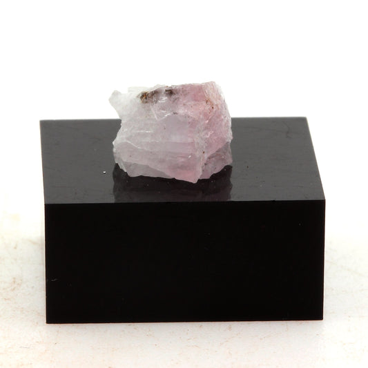 Fluorite rose. 4.25 carats. Massif du Mont-Blanc, France