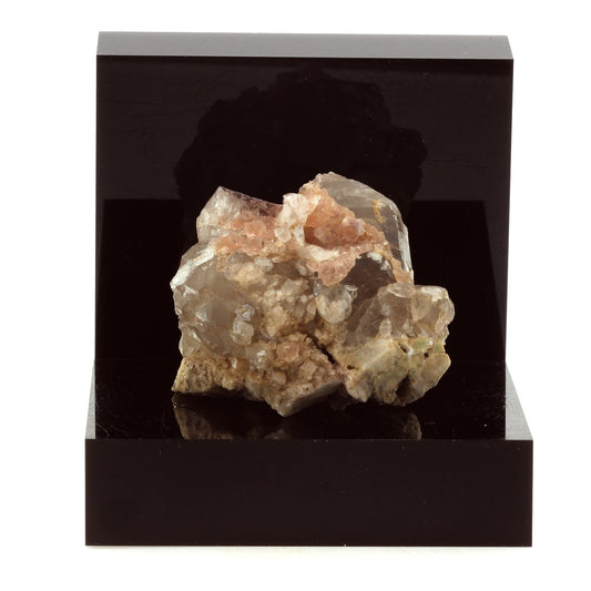 Fluorite rose + Quartz fumé. 538.8 carats. Massif du Mont-Blanc, France