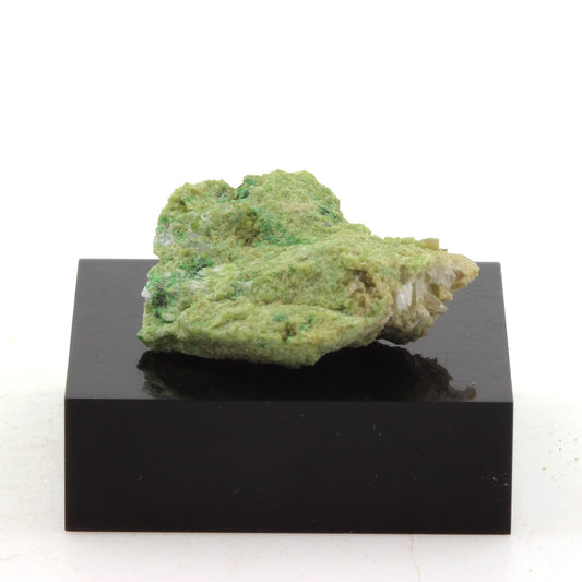 Shuiskite. 25.1 carats. Karelia, Russie