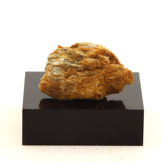 Lovchorrite, 19.9 carats, Russie