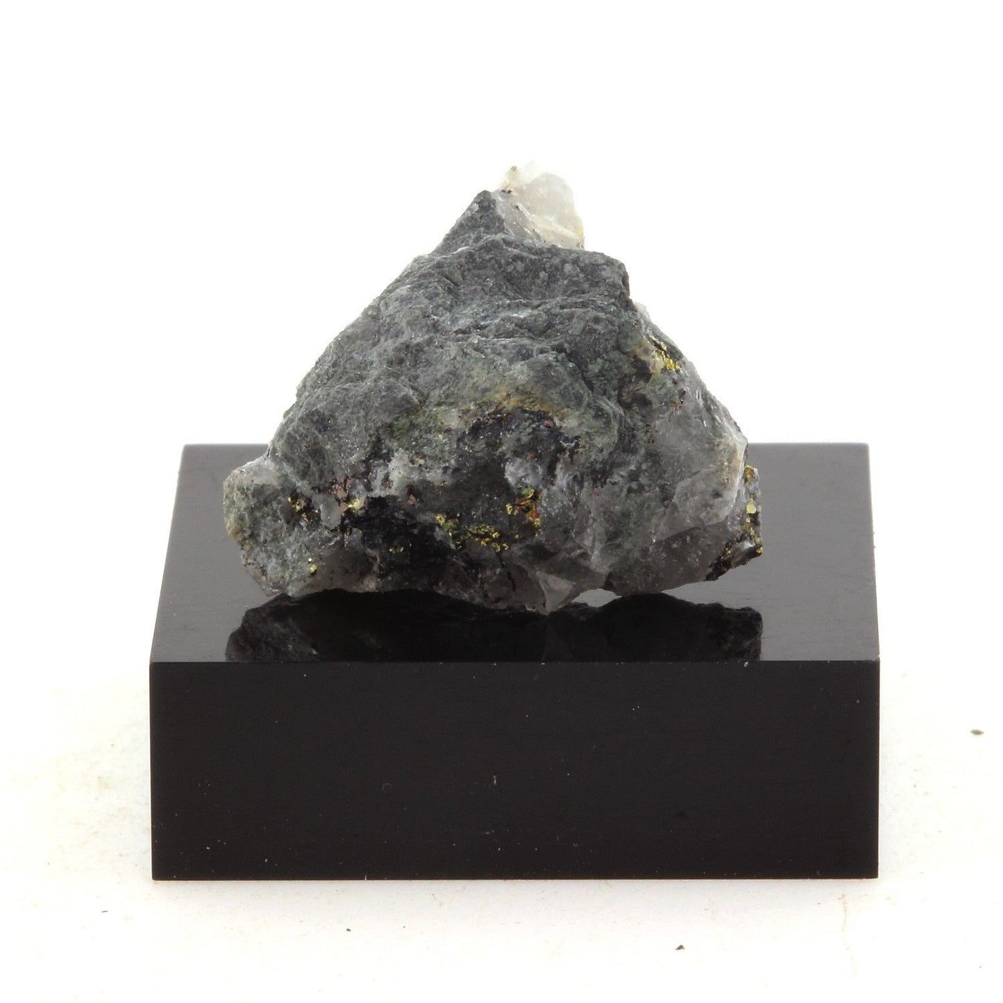 Valleriite 28.4 carats en provenance de Timmins, Ontario, Canada