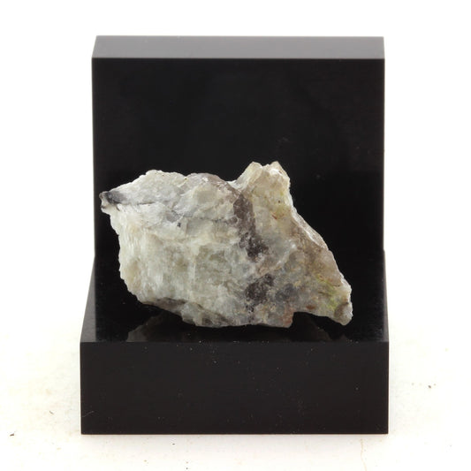 Amazonite Fluorite. 26.3 carats. Maniwaki, Québec, Canada