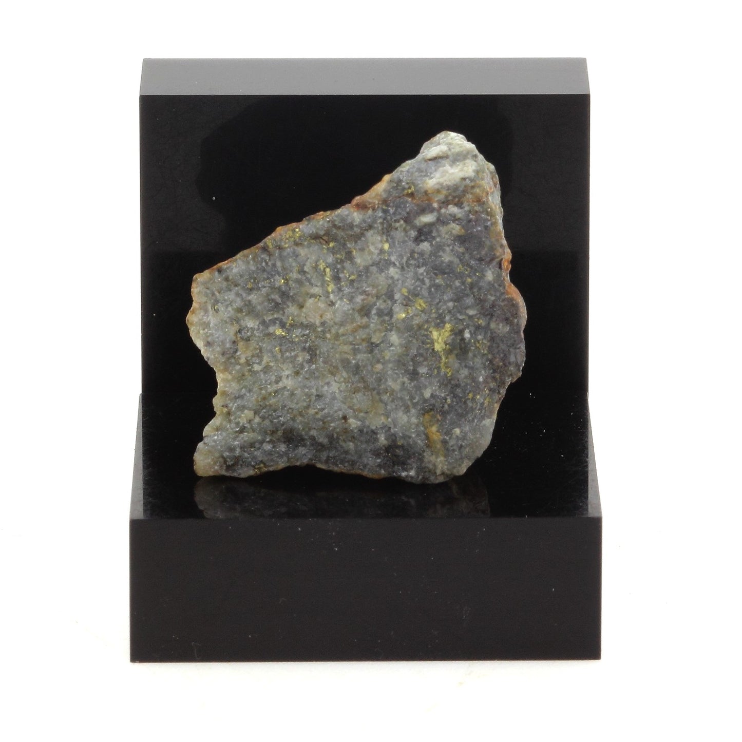 Chalcopyrite. 36.8 carats. Brésil