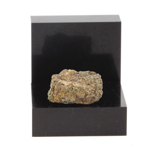 Bronzite. 12.8 carats. Grenville, Québec, Canada