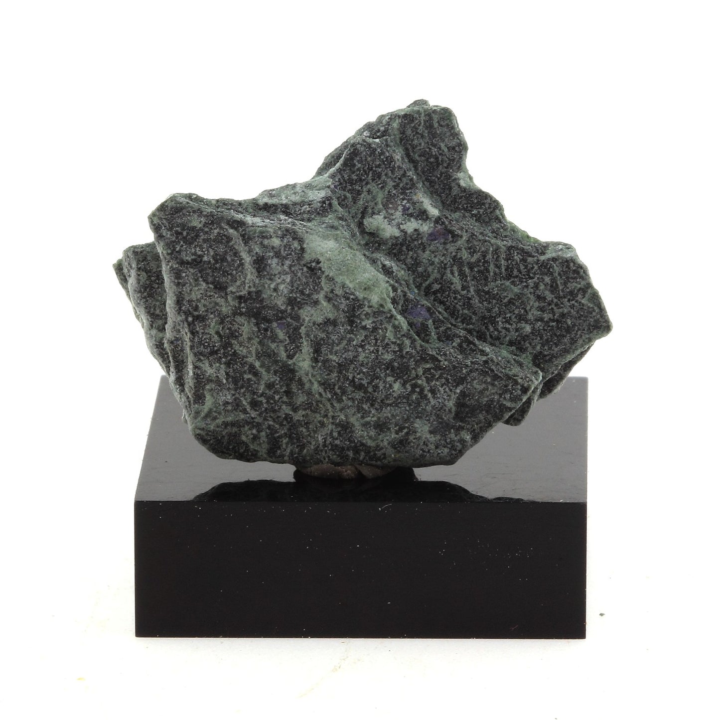 Dudgeonite. 37.2 carats. Estrie, Québec, Canada