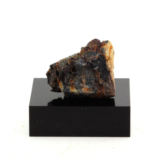 Clay. 17.8 carats. Ottawa, Ontario, Canada