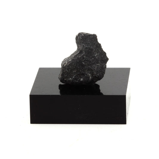 Chert. 14.0 carats. Grenville, Québec, Canada