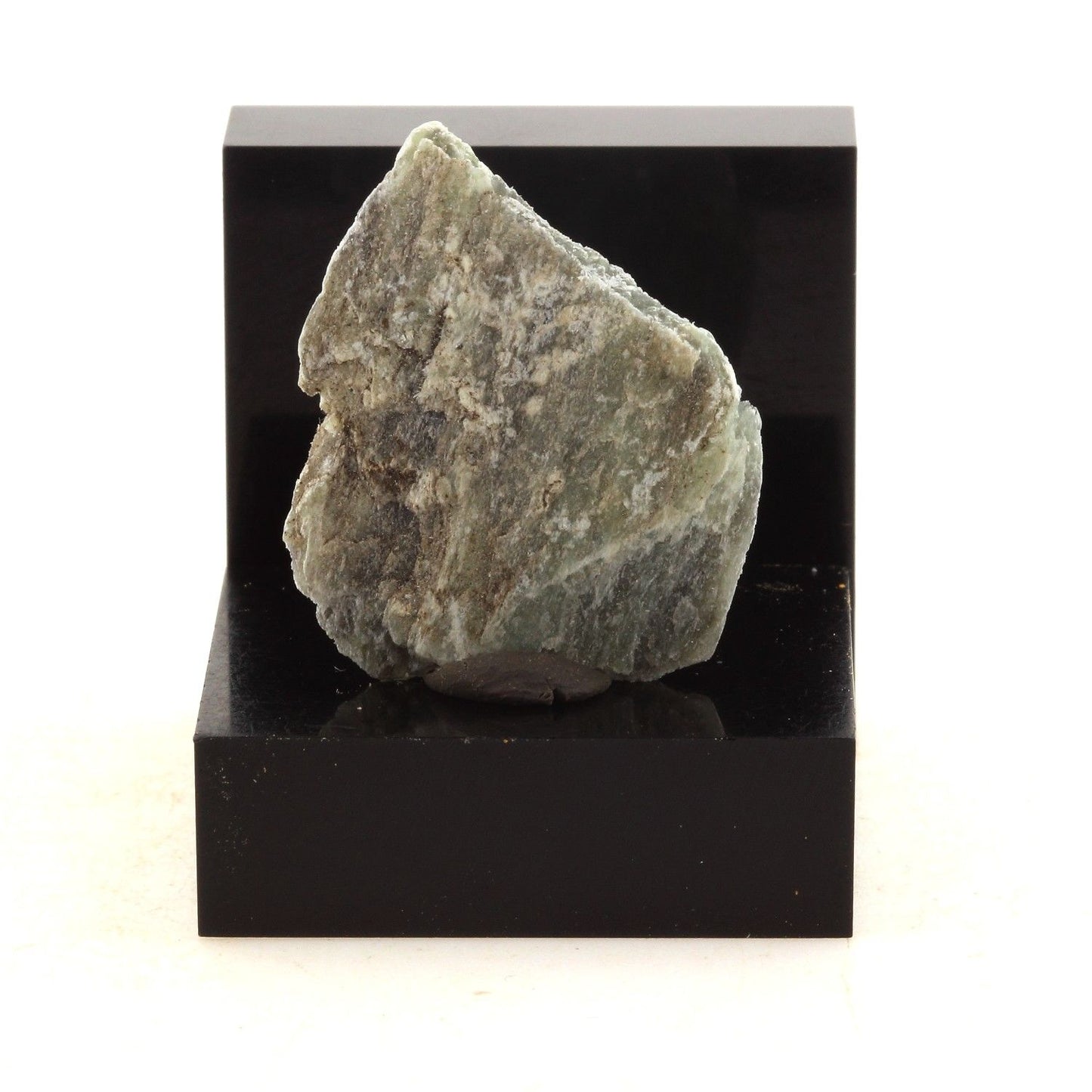 Lamellar Brucite 15.4 carats en provenance de Gouverneur, New York, USA