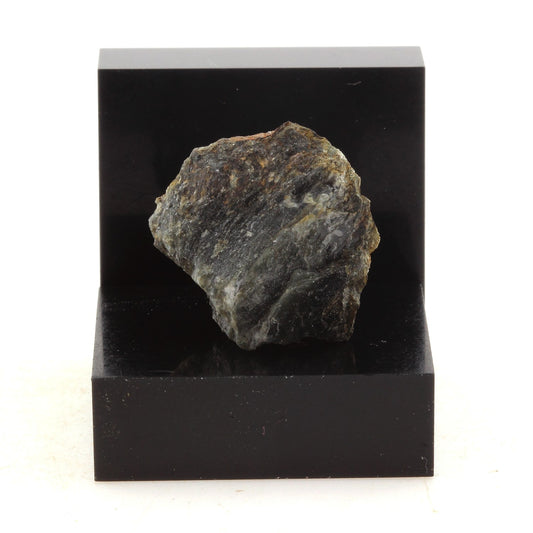 Schorlite. 25.6 carats. Gatineau, Québec, Canada