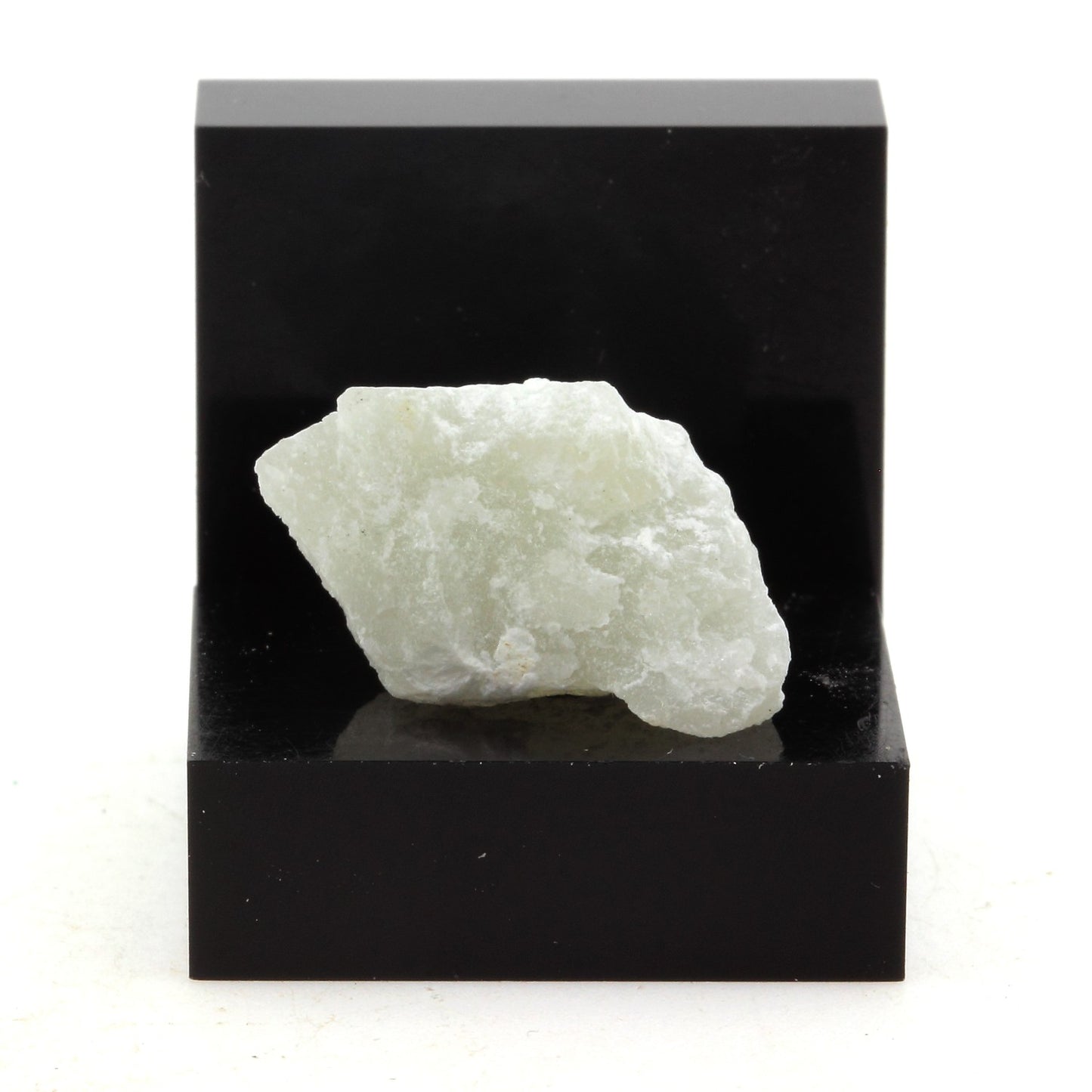 Talcoschist. 20.3 carats. Estrie, Québec, Canada