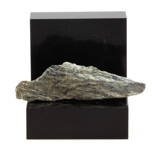 Chromite + Pyrite. 16.0 carats. Estrie, Québec, Canada