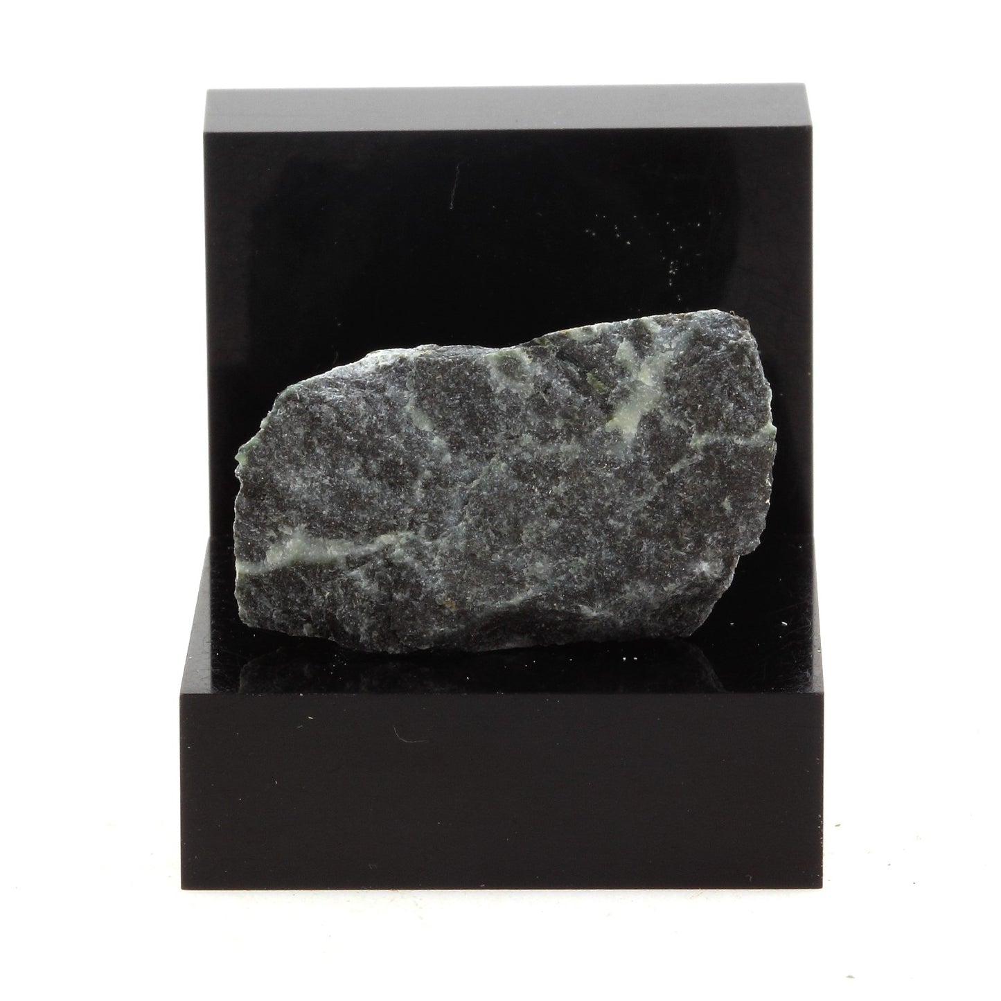 Verde Antique, 21.4 carats, Lowell, Vermont, USA