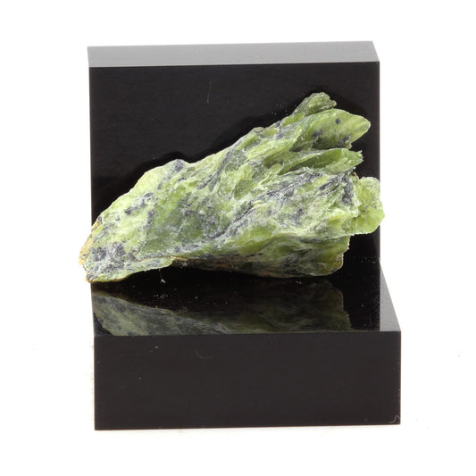 Pelhamine, 23.3 carats, Lowell, Vermont, USA