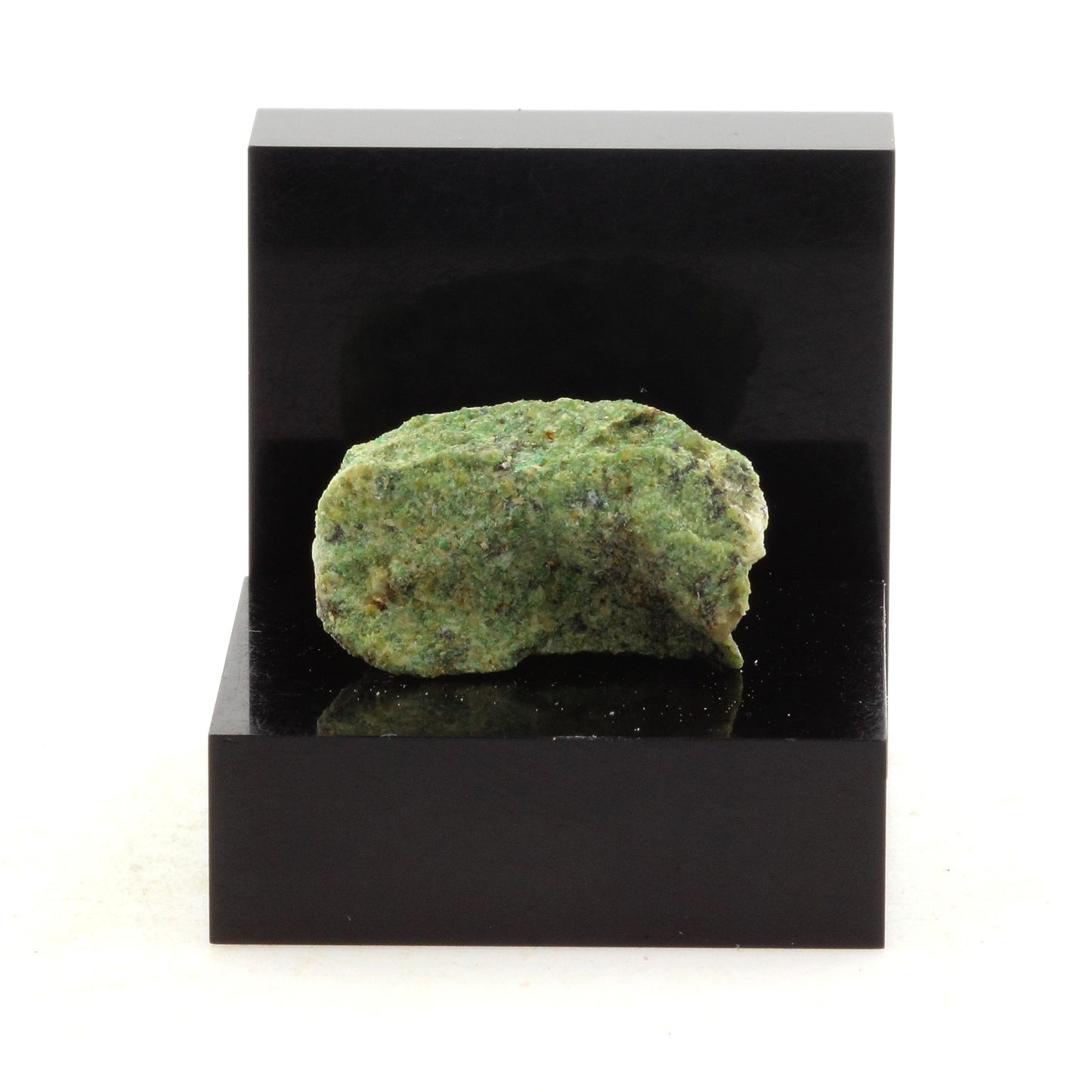 Genthite, 18.9 carats, Orford Nickel mine, Estrie, Québec, Canada