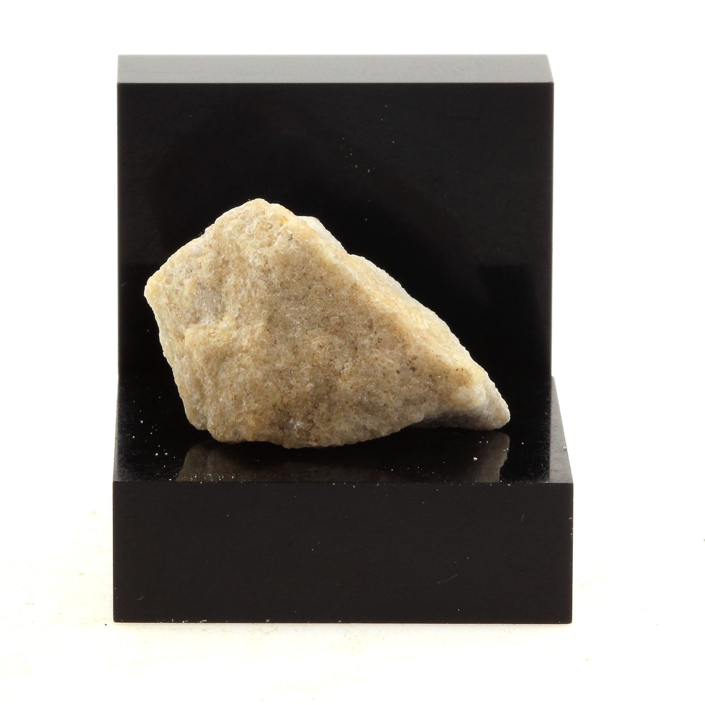 Mookaite, 26.8 carats, Oregon, USA