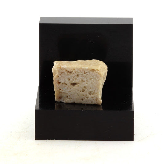 Traonyx. 16.0 carats. Italie