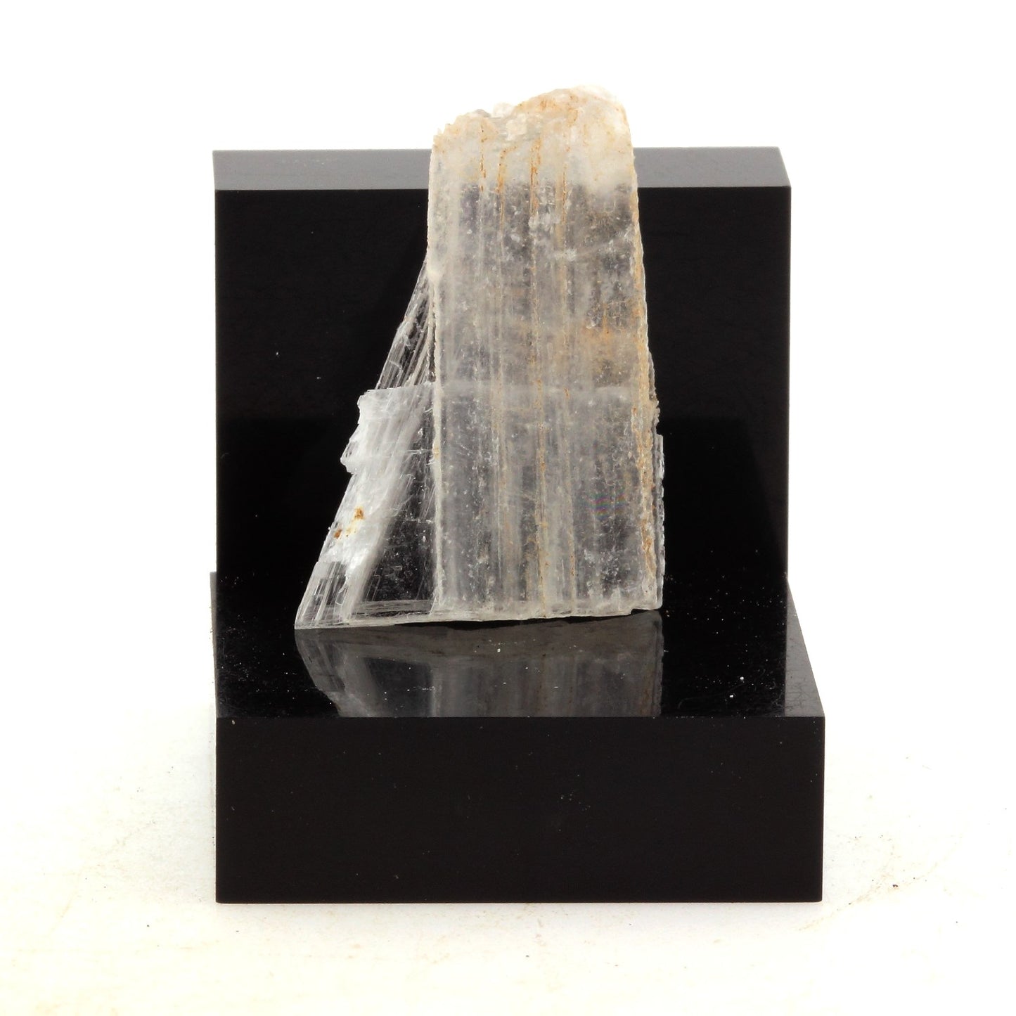 Selenite. 11.61 carats. Utah, USA