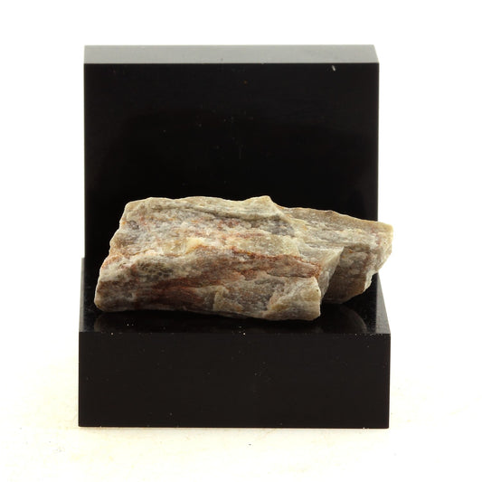 Spotted Slate. 22.2 carats. Estrie, Québec, Canada