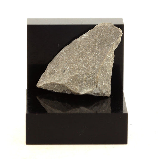 Hälleflinta 22.7 carats. En provenance de Marmora, Ontario, Canada