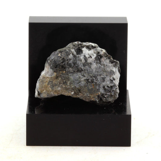 Adamellite mineral. 41.2 carats. Maine, USA