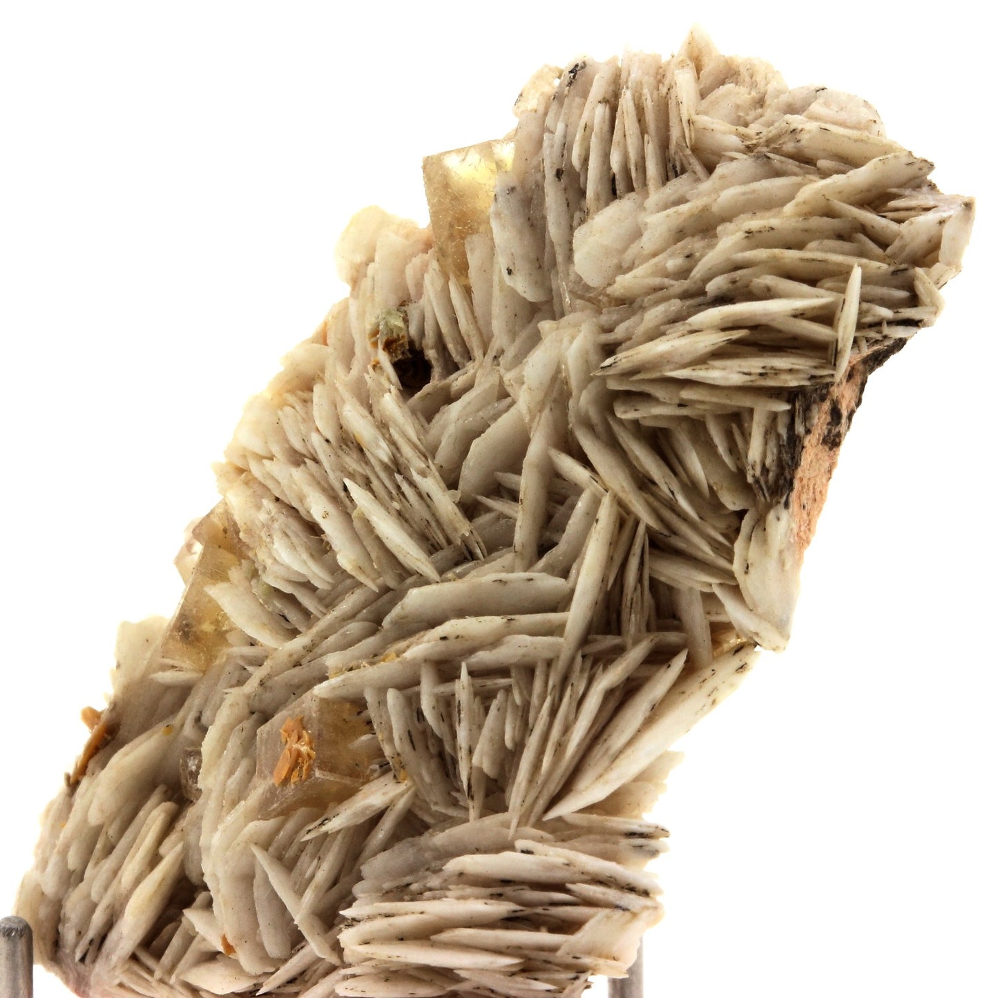 Wulfenite + Baryte + Fluorite. 190.9 carats. Lantignié, France