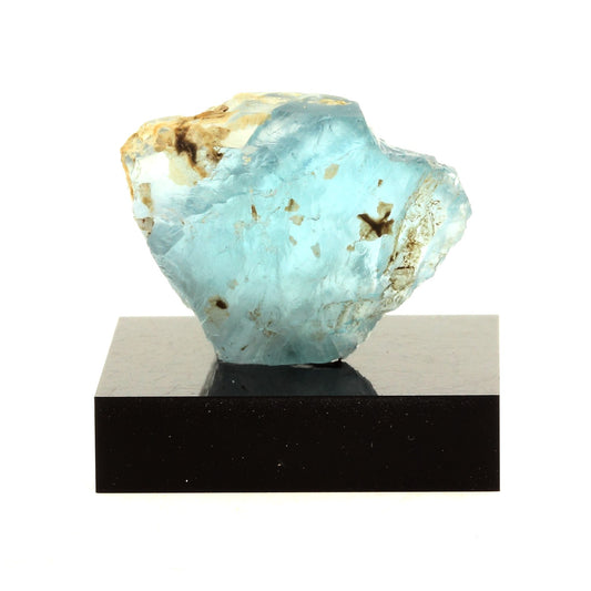 Fluorite verte. 112.8 carats. Massif des Aravis, Haute-Savoie, France