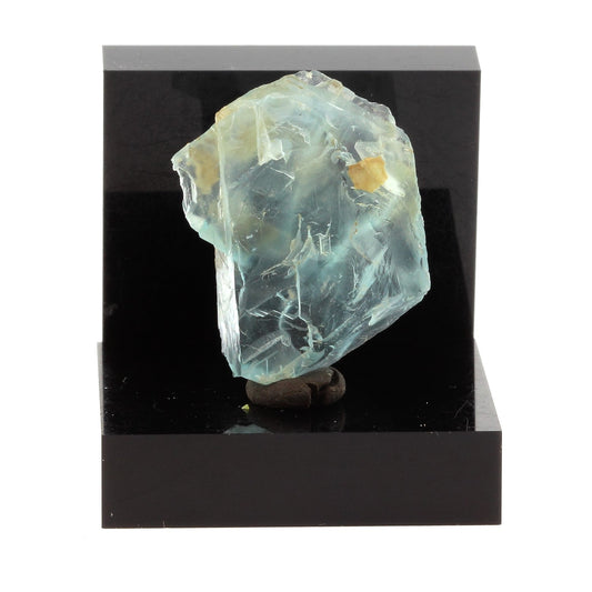 Fluorite verte. 51.8 carats. Massif des Aravis, Haute-Savoie, France