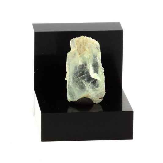 Fluorite verte. 14.2 carats. Massif des Aravis, Haute-Savoie, France