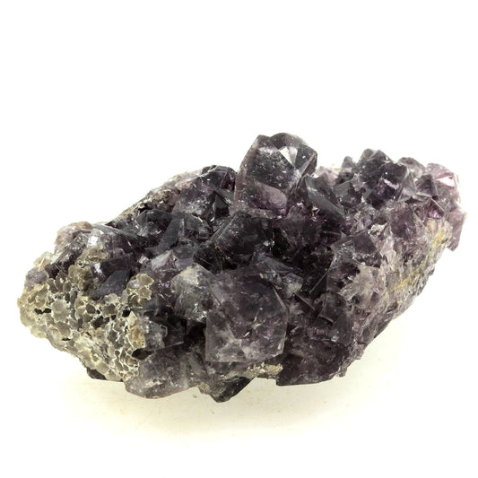 Fluorite. 597.8 carats. Rogerley Mine, Frosterley, Co. Durham, UK, Royaume-Uni