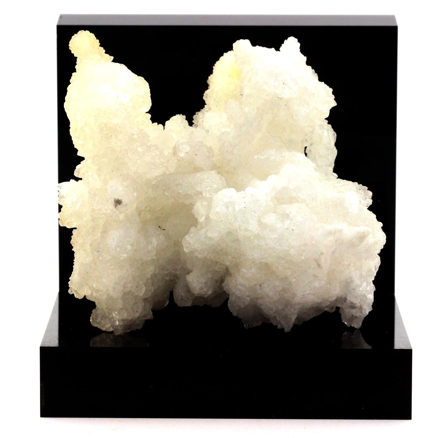 Aragonite. 1500.0 carats. Mexique