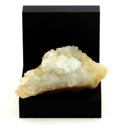 Fluorite incolore. 130.7 carats. Fontsante Mine, Var, France