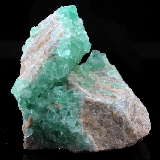 Fluorite. 547.1 carats. El Papiol, Barcelona, Espagne