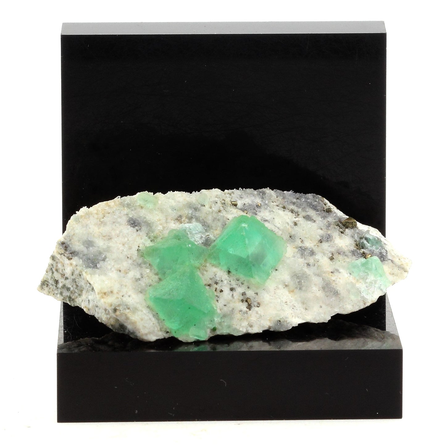 Fluorite. 171.6 carats. El Papiol, Barcelona, Espagne