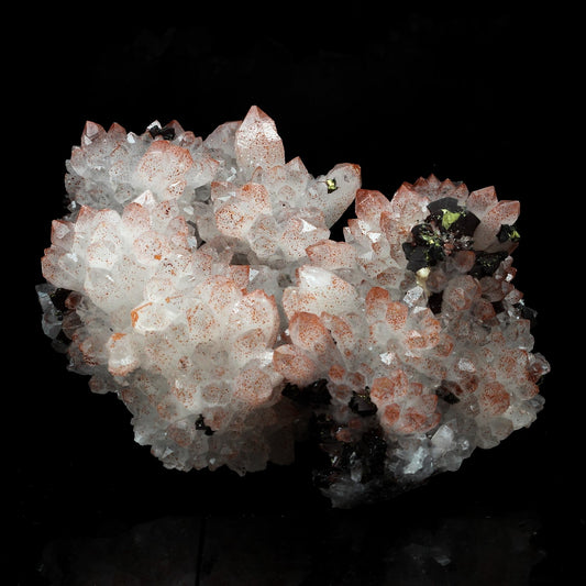 Quartz Hematoide + Chalcopyrite + Calcite. 1276.0 carats. Huxu, Jiangxi, Chine
