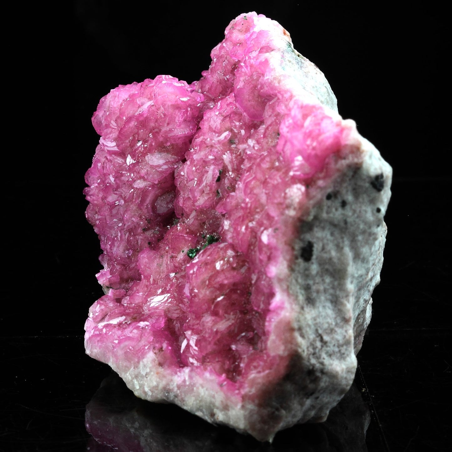 Cobaltoan Calcite. 868.5 carats. Kolwezi District, Katanga, Congo