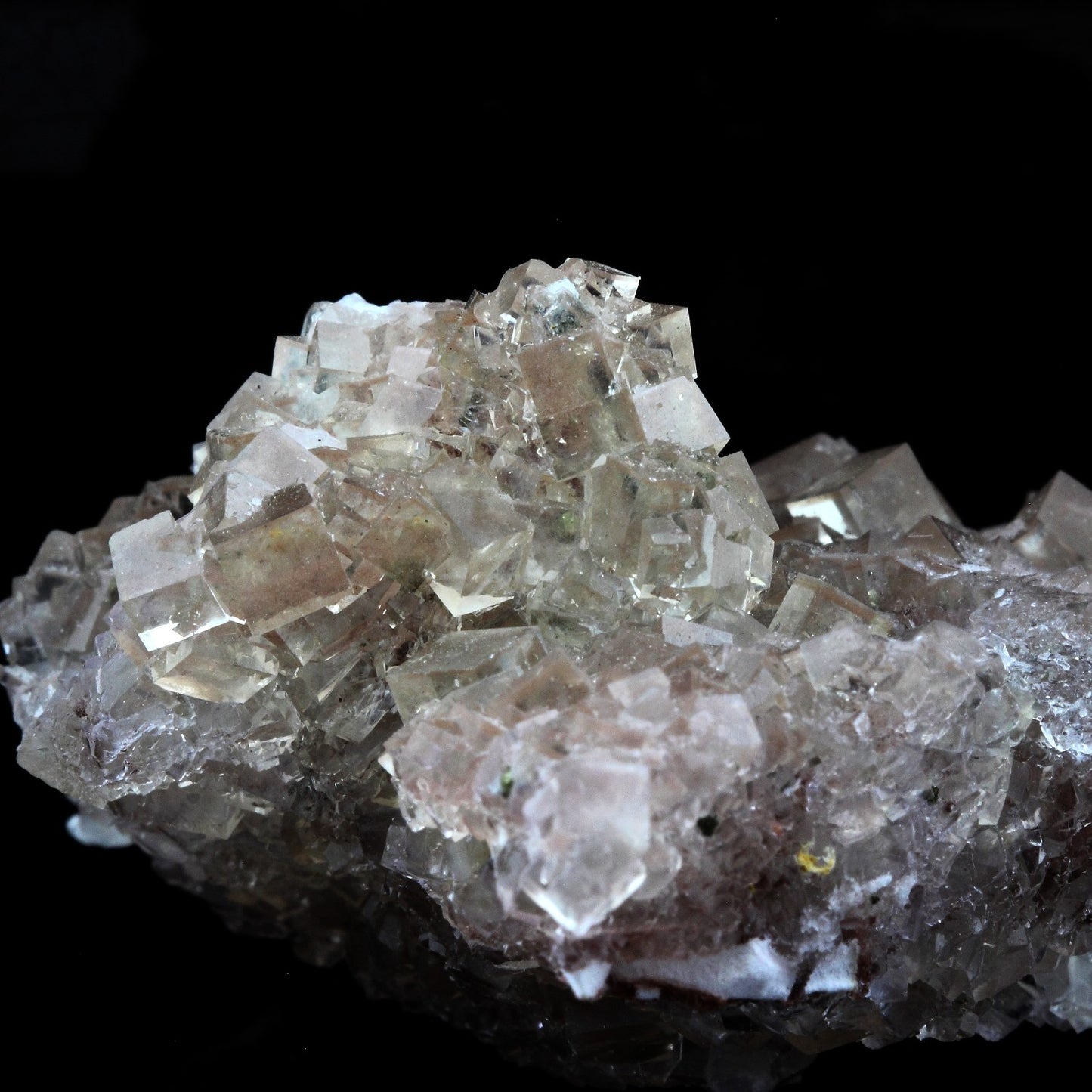 Fluorite. 552.4 carats. Maraval mine, Var, France