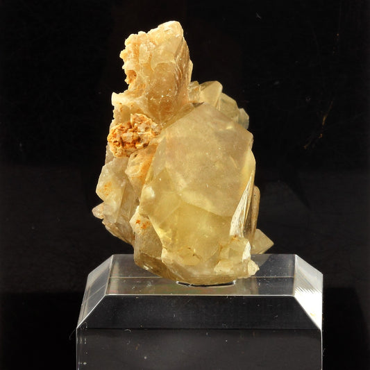 Baryte. 300.6 carats. Olloix, Puy-de-Dôme, France