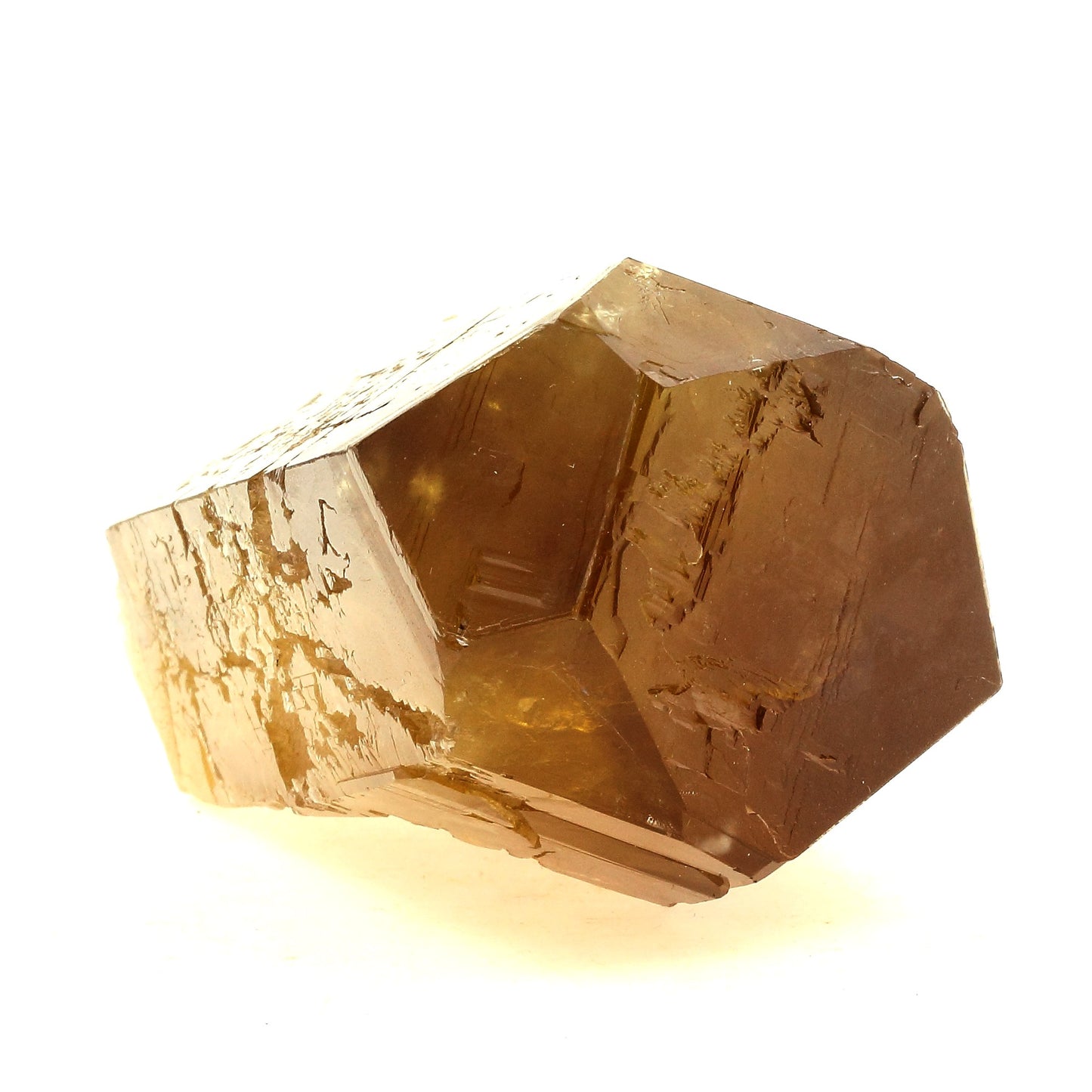 Baryte. 2217.5 carats. Olloix, Puy-de-Dôme, France