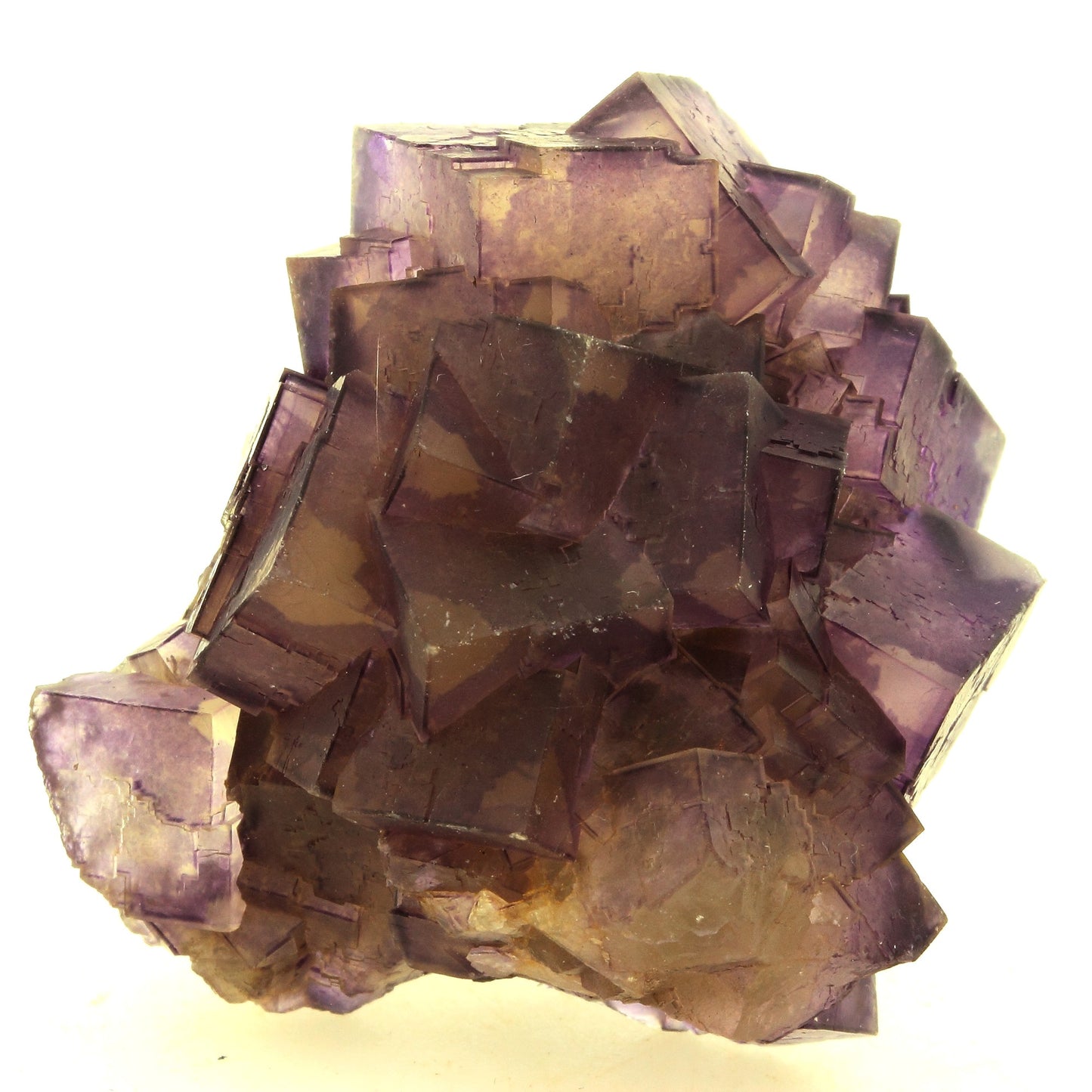 Fluorite. 312.5 carats. Arbouet, Pyrénées-Atlantiques, France
